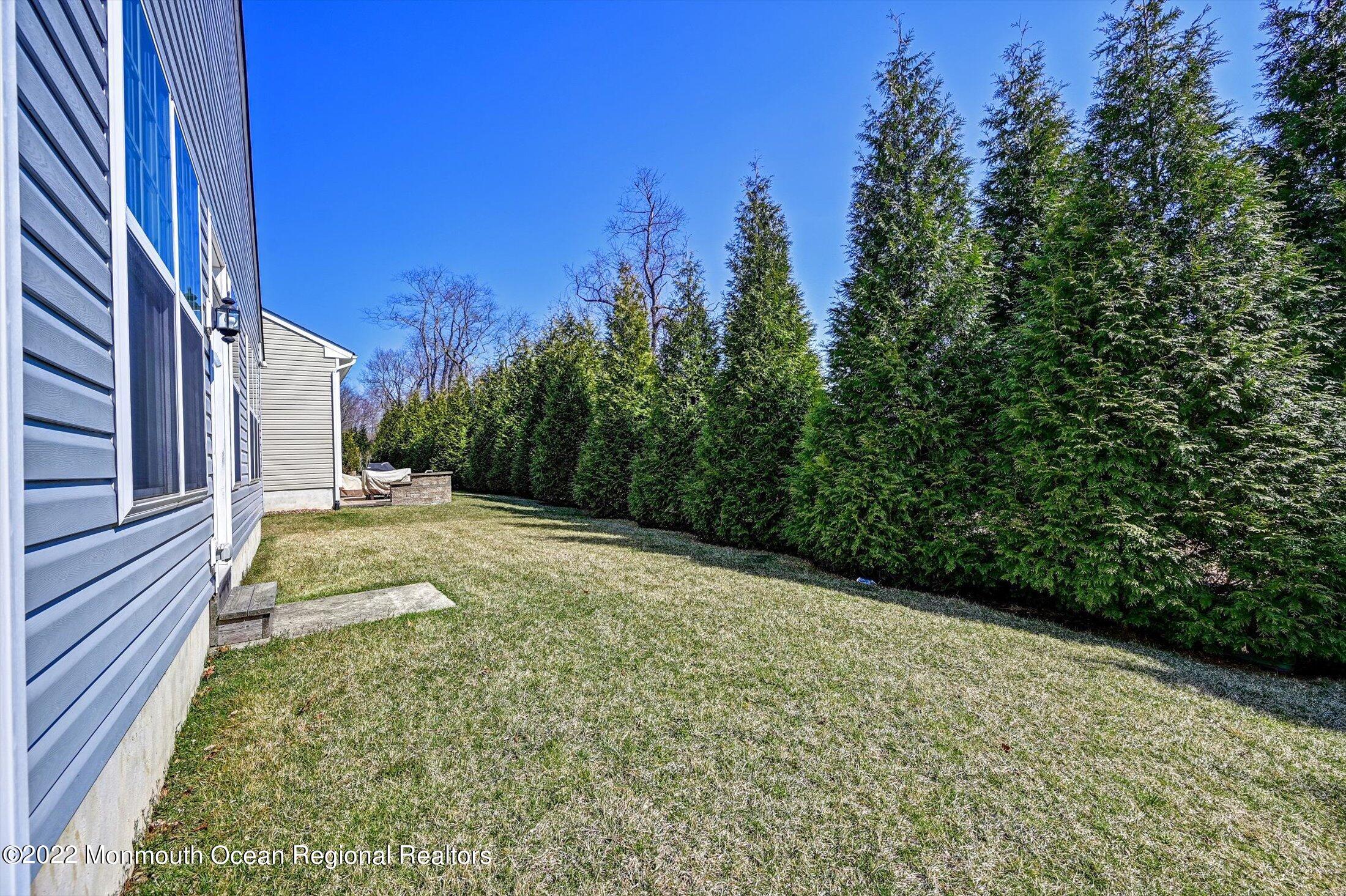 25 Comtois Road Manalapan, NJ 07726 - Photo 31 of 46 31-20521402