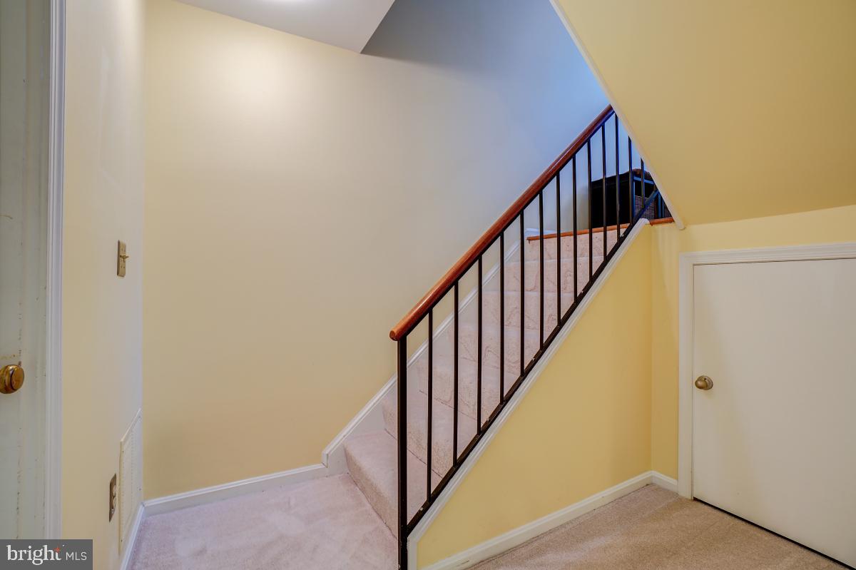 11711 Stillbrook Court Reston, VA 20191 - Photo 36 of 49