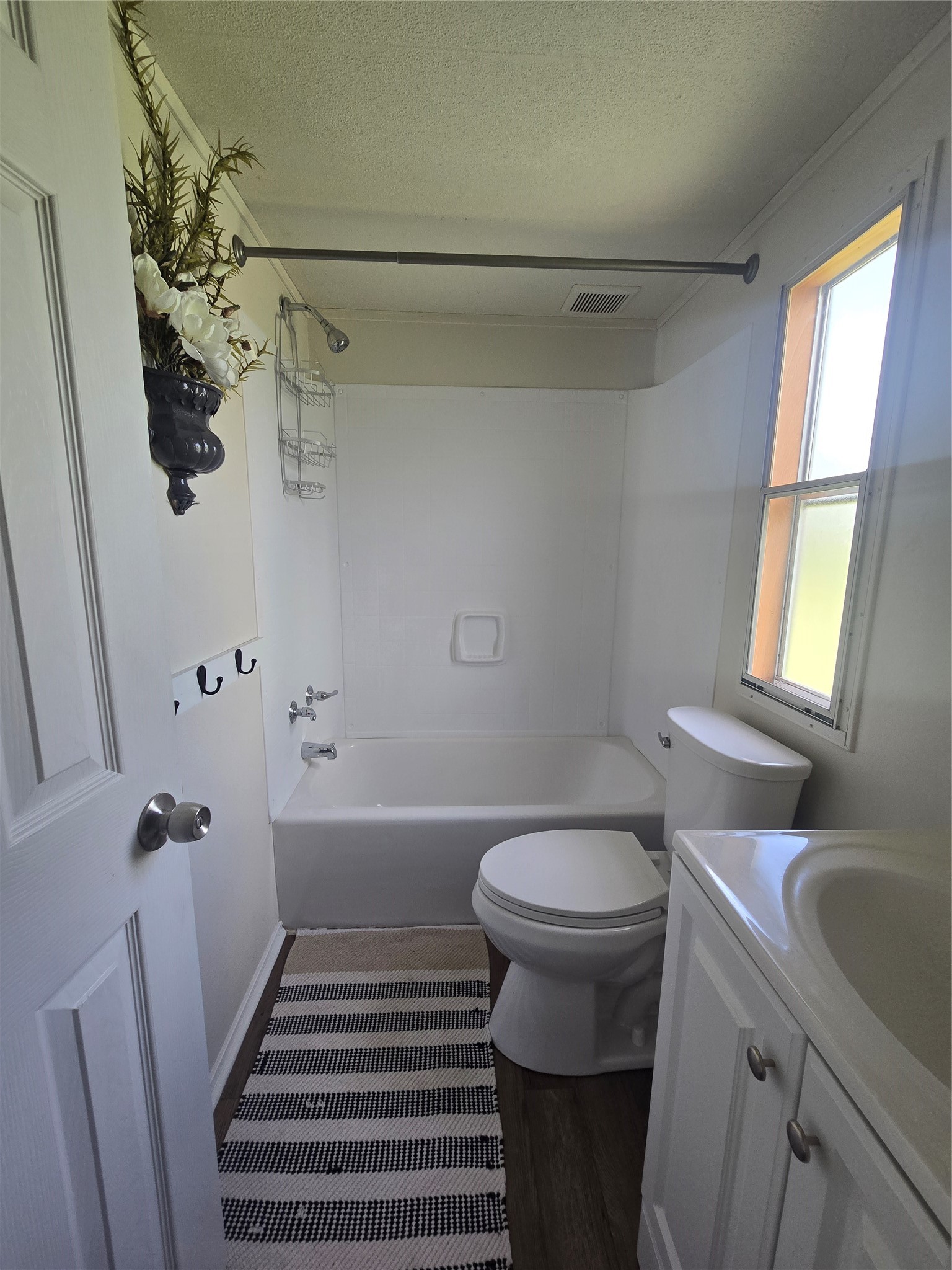 1247 Kersten Road Sealy, TX 77474 - Photo 9 of 11 Gallery Image 9