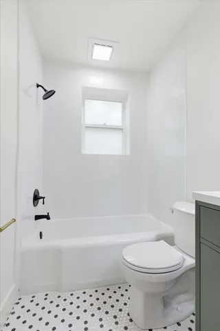 $1,700 | 421 East Jennings Street, Tallahassee, FL 32301