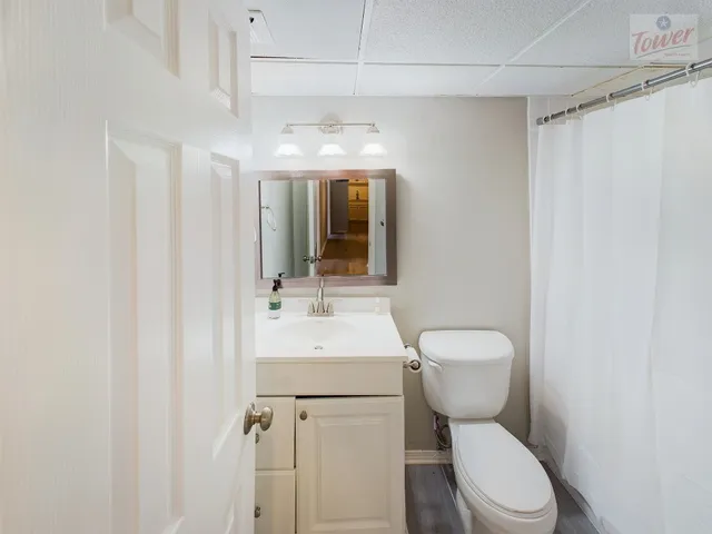 $1,995 | 1800 Lavaca Street, Unit 308, Austin, TX 78701