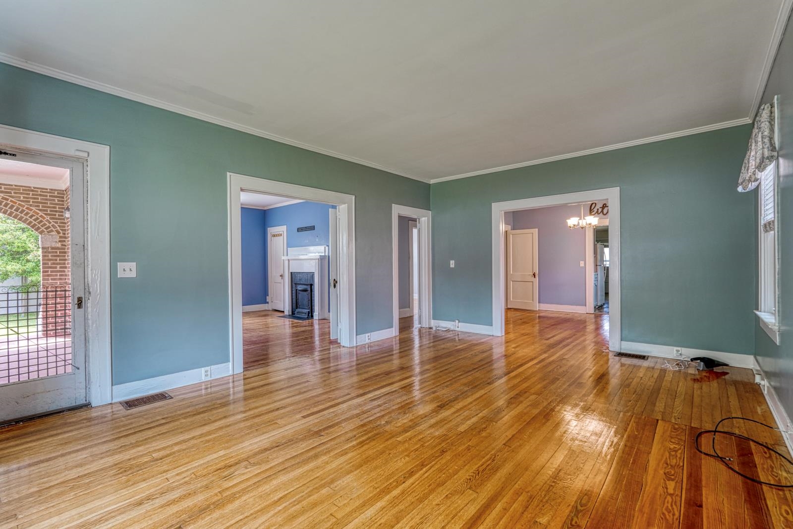 203 East South Street Union, SC 29379 - Photo 3 of 47