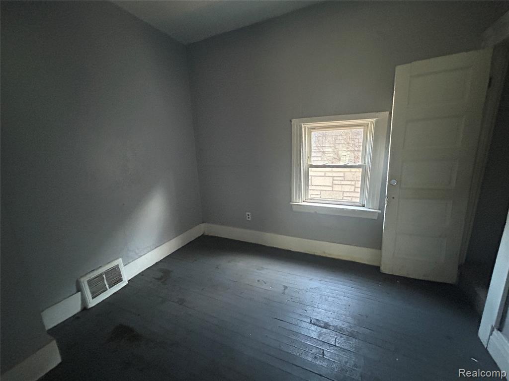 25 Orchard Street River Rouge, MI 48218 - Photo 9 of 20