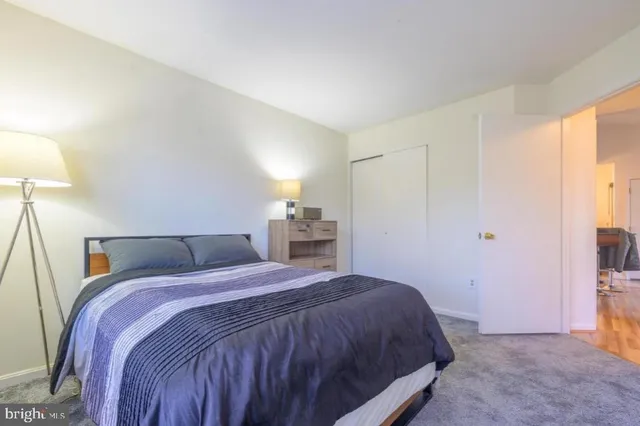 $2,200 | 8617 C Beekman Place, Alexandria, VA 22309