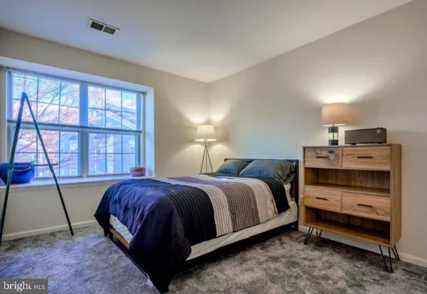 $2,200 | 8617 C Beekman Place, Alexandria, VA 22309