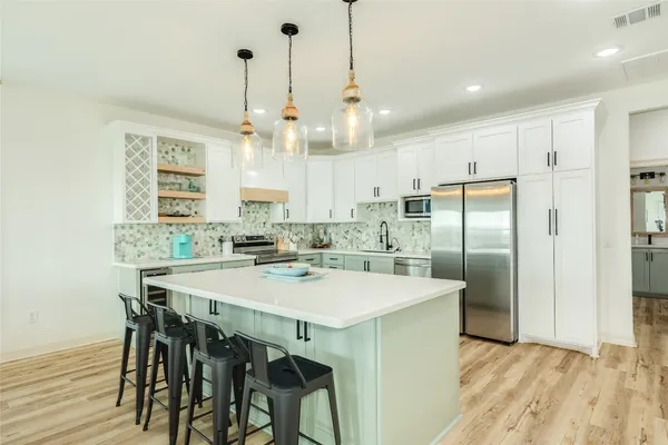 $695,000 | 312 Seabean Street, Surfside Beach, TX 77541