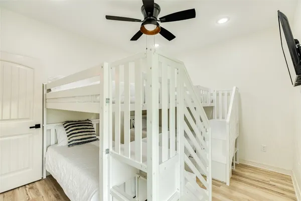 $695,000 | 312 Seabean Street, Surfside Beach, TX 77541
