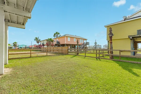 $695,000 | 312 Seabean Street, Surfside Beach, TX 77541