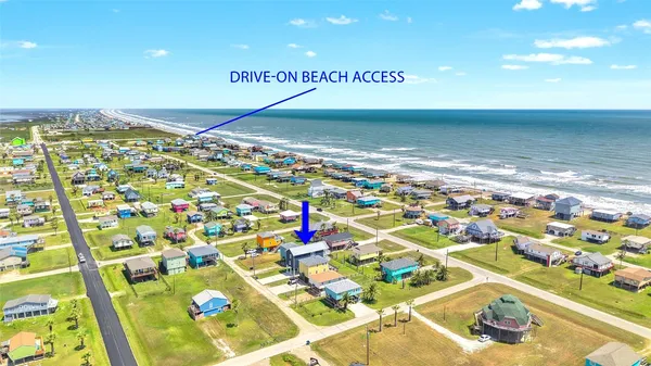 $695,000 | 312 Seabean Street, Surfside Beach, TX 77541