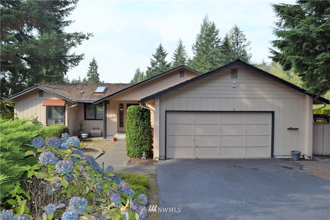 1240 East Old Ranch Road Allyn, WA 98524 - Photo 2 of 23