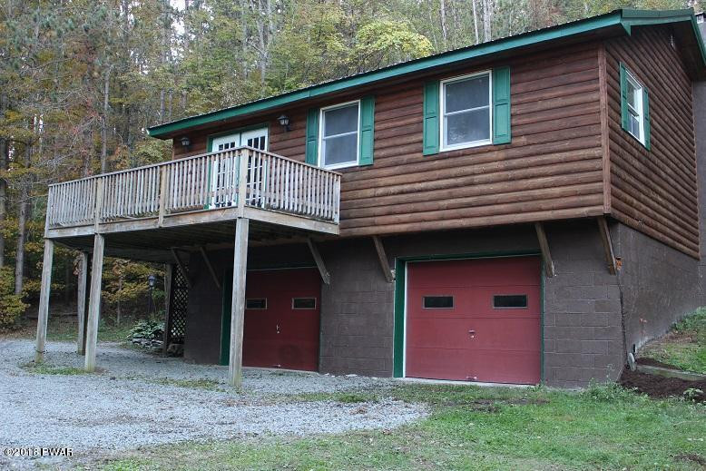 563 Huckleberry Road Newfoundland, PA 18445 - Photo 1 of 16