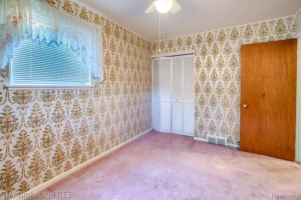 2822 Epsilon Trail Flint, MI 48506 - Photo 25 of 35