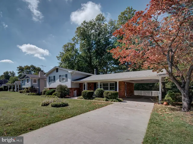 $3,250 | 705 Main Drive, Herndon, VA 20170