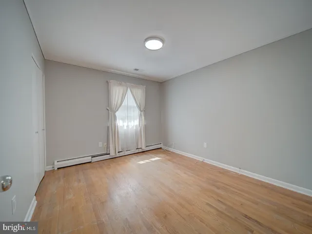 $3,250 | 705 Main Drive, Herndon, VA 20170