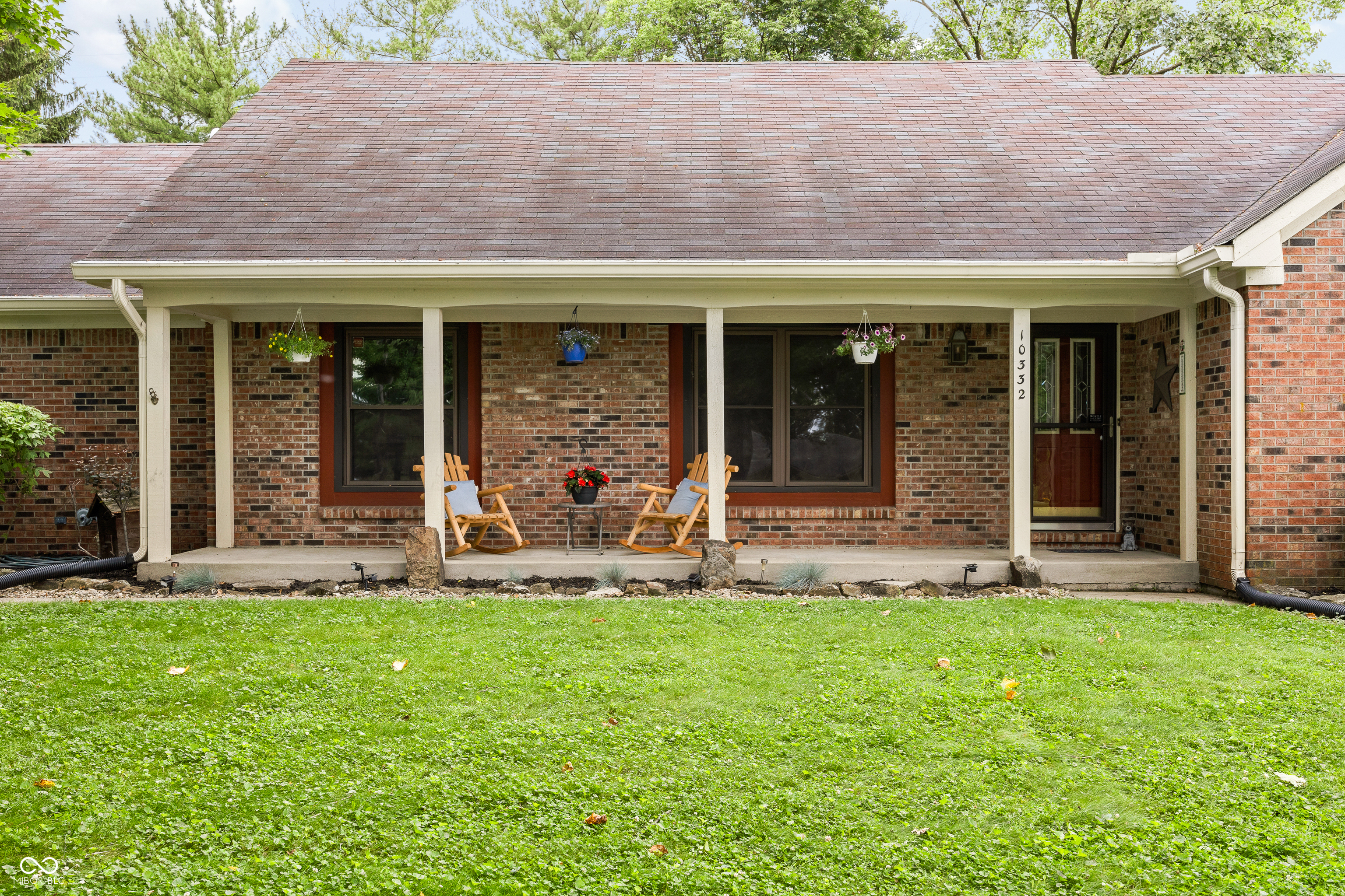 10332 Vandergriff Road Indianapolis, IN 46239 - Photo 3 of 39