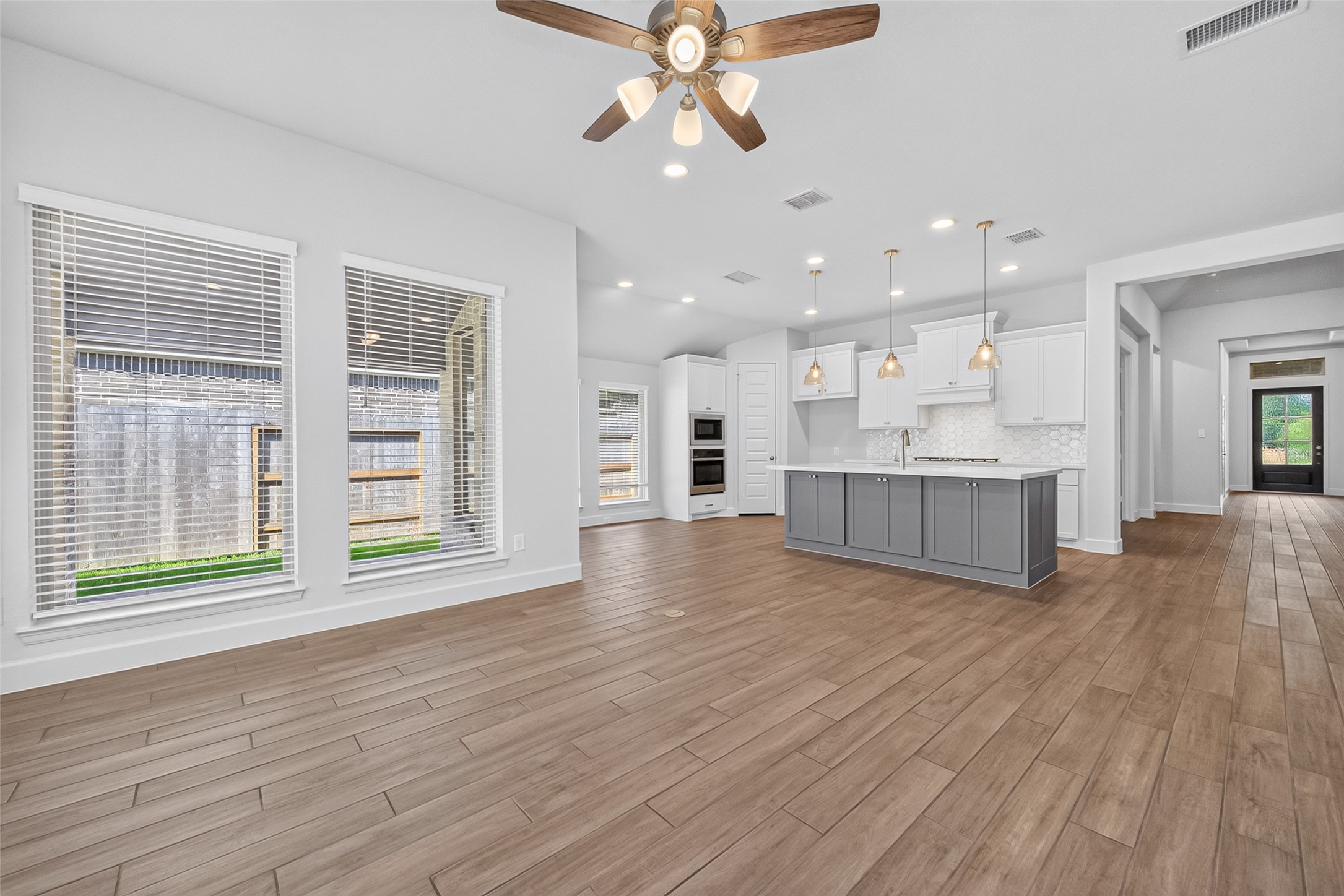 232 West Netleaf Court Montgomery, TX 77316 - Photo 13 of 50