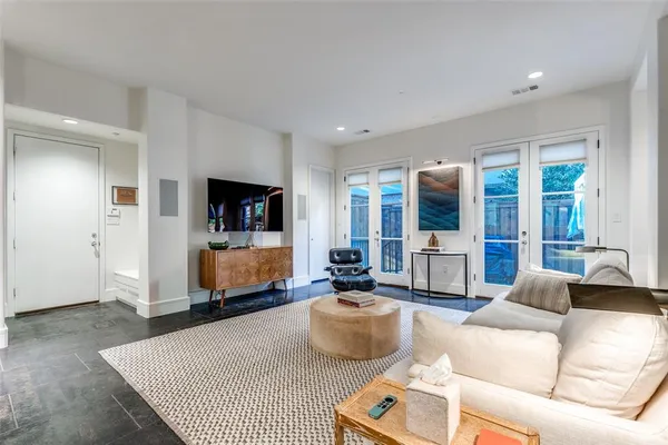 $1,675,000 | 3816 Hawthorne Avenue, Unit B, Dallas, TX 75219
