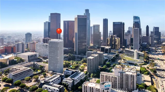 a picture of city view