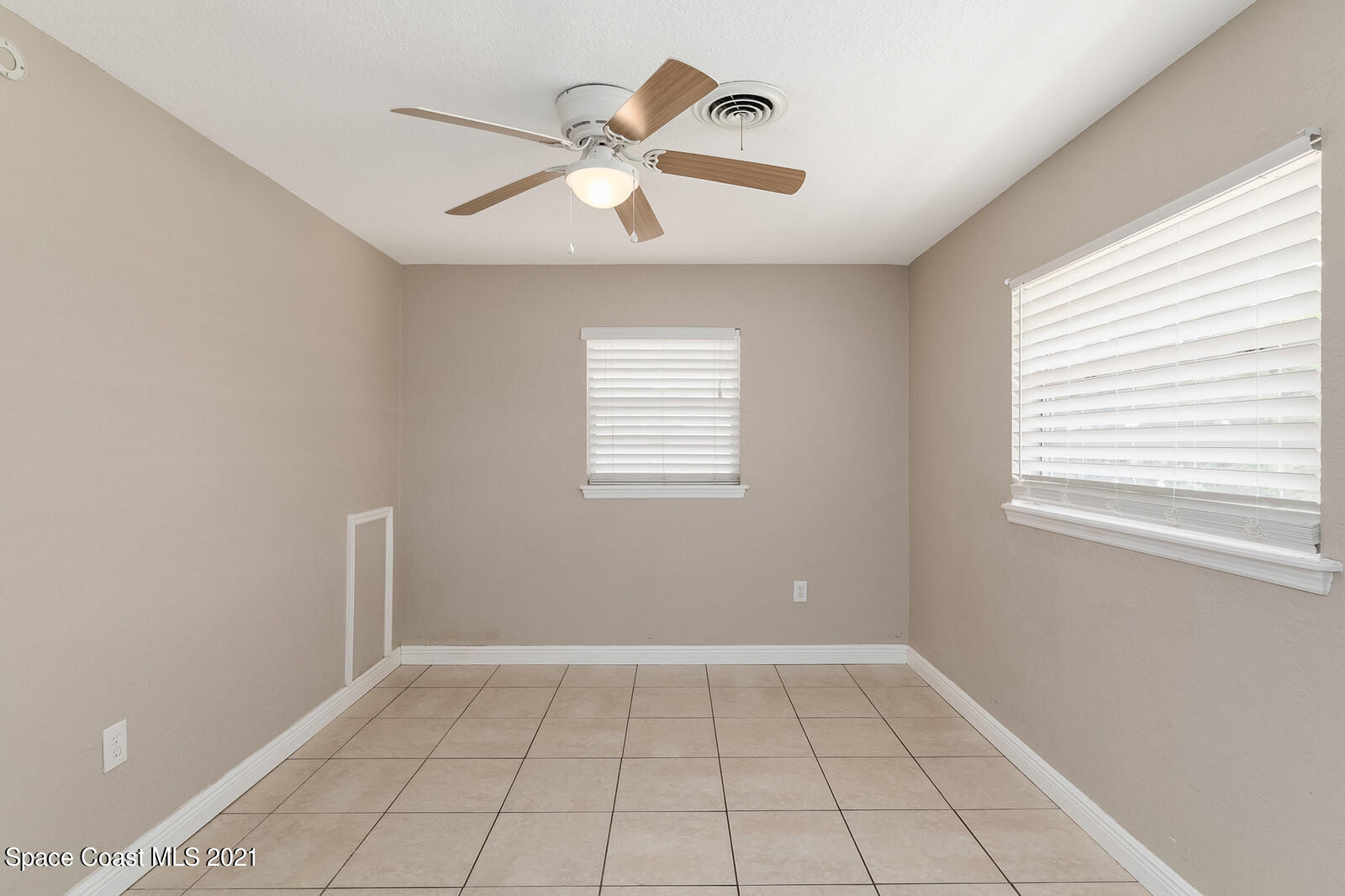 141 St George Road Melbourne, FL 32904 - Photo 14 of 28 12_141StGeorge203_mls