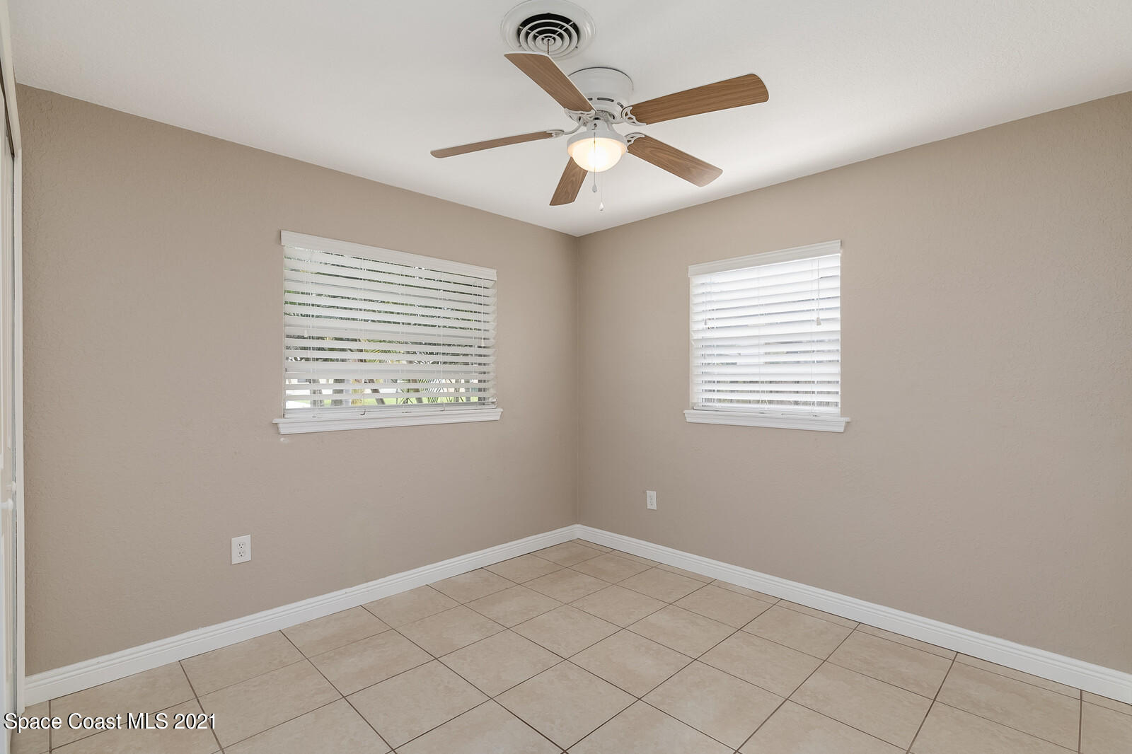 141 St George Road Melbourne, FL 32904 - Photo 18 of 28 16_141StGeorge207_mls