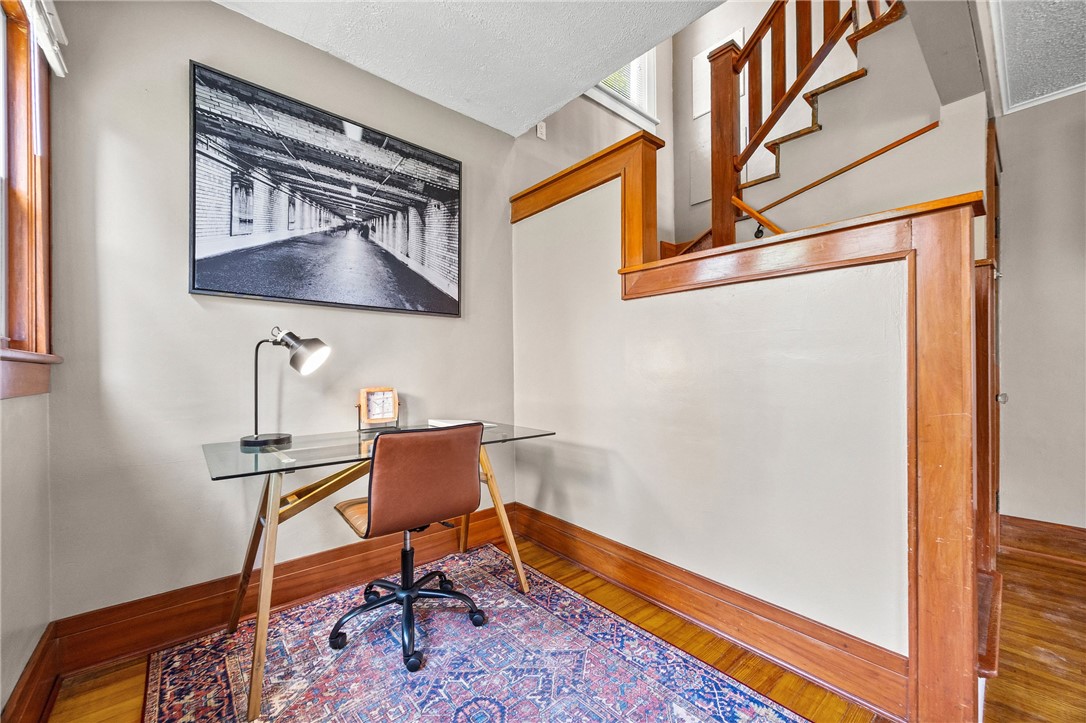 25 Coventry Avenue Rochester, NY 14610 - Photo 13 of 37
