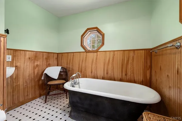 $639,900 | 2629 Highway 8, Brookfield, NY 13491