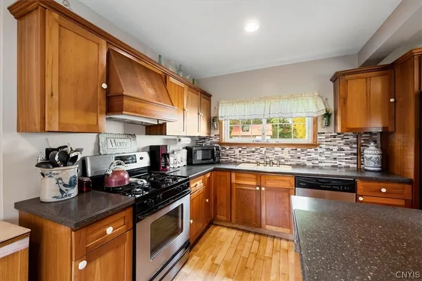 $639,900 | 2629 Highway 8, Brookfield, NY 13491