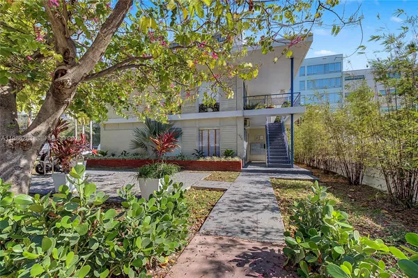 $1,600 | 1685 Jefferson Avenue, Unit 15, Miami Beach, FL 33139