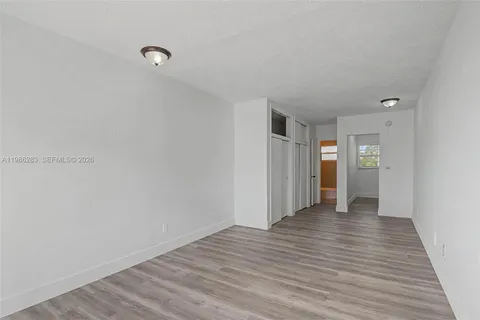 $1,600 | 1685 Jefferson Avenue, Unit 15, Miami Beach, FL 33139