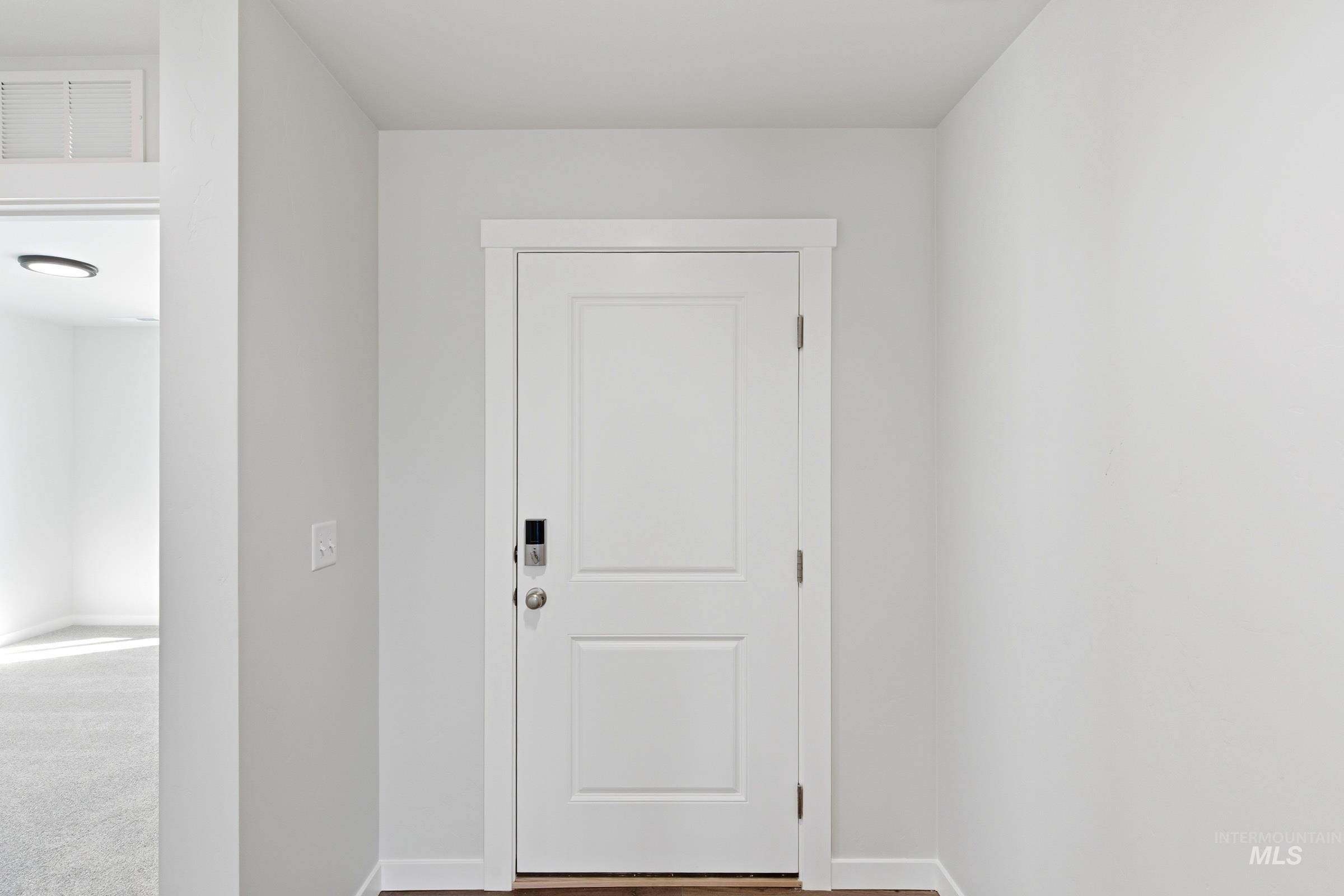 1059 West Jasper Street Meridian, ID 83642 - Photo 2 of 23 Interior entry