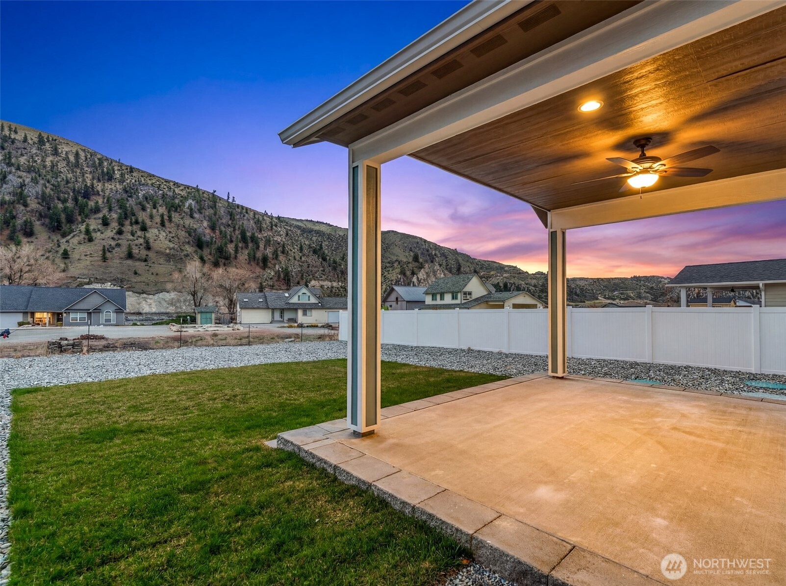 3878 Stayman Flats Road Chelan, WA 98816 - Photo 27 of 40