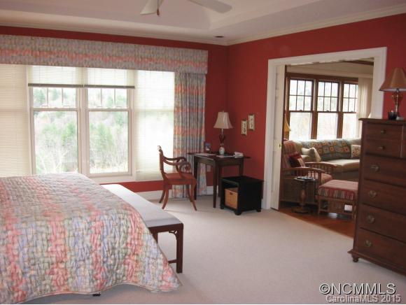 117 Running Fox Road Sapphire, NC 28774 - Photo 13 of 24 Gallery Image 13
