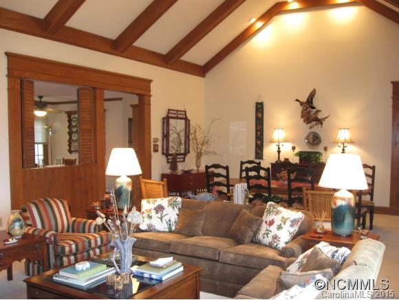 117 Running Fox Road Sapphire, NC 28774 - Photo 6 of 24 Gallery Image 6
