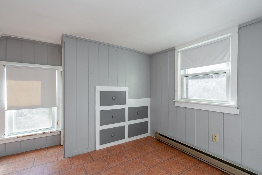 11 Green Street Rochester, NH 03868 - Photo 32 of 49