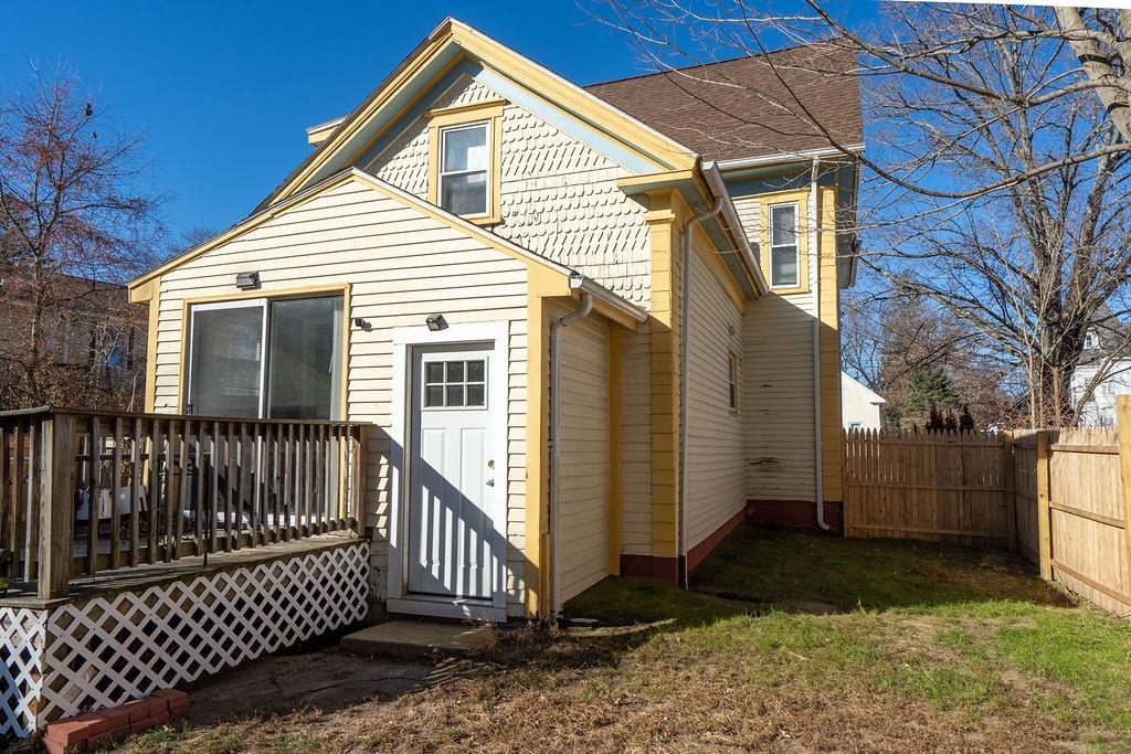 11 Green Street Rochester, NH 03868 - Photo 42 of 49
