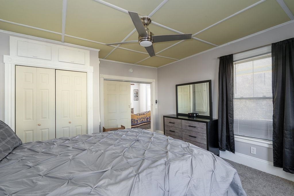 11 Green Street Rochester, NH 03868 - Photo 5 of 49