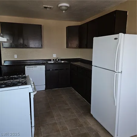 $1,050 | Undisclosed Address, Las Vegas, NV 89156