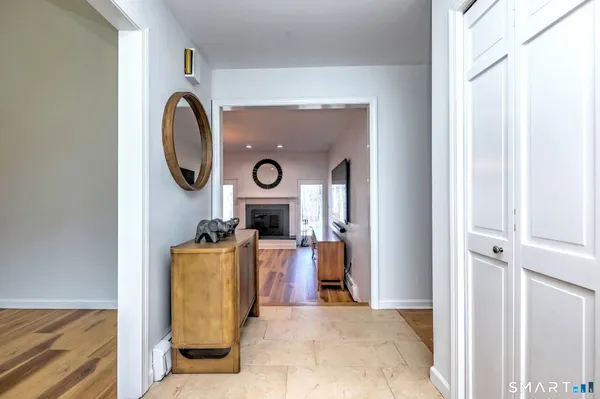 a view of living room with washer and dryer