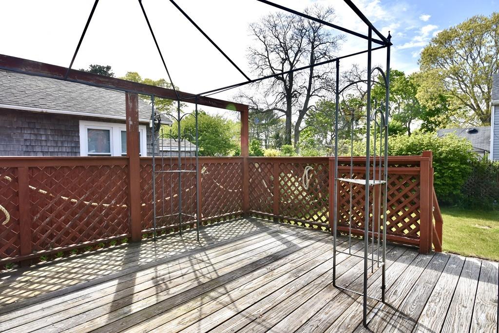 8 Vernal Street Wareham, MA 02571 - Photo 9 of 14 Gallery Image 9