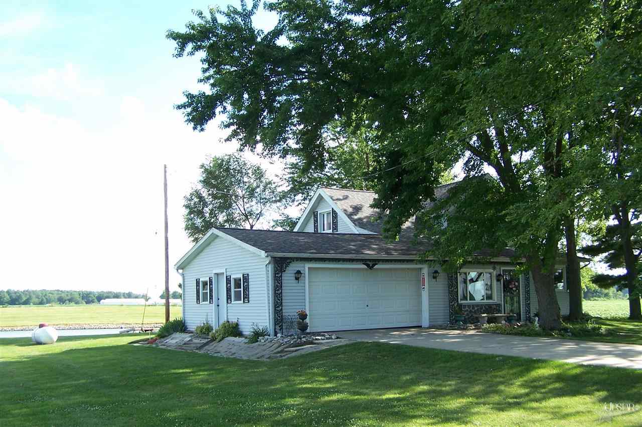 13612 East Tillman Road Fort Wayne, IN 46816 - Photo 2 of 30