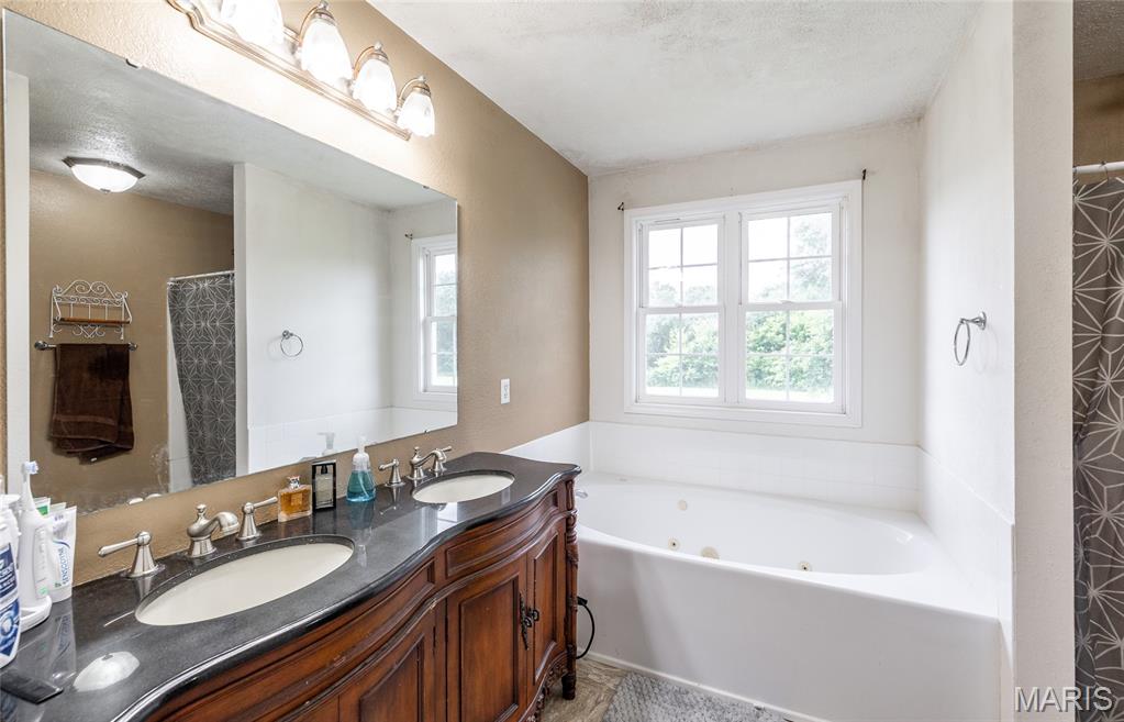 736 Westbrook Road Cuba, MO 65453 - Photo 20 of 35