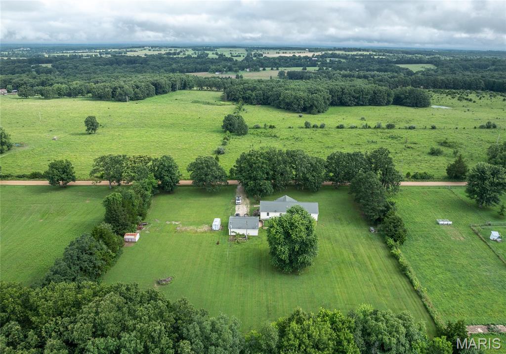 736 Westbrook Road Cuba, MO 65453 - Photo 2 of 35