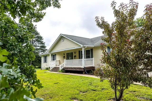 $329,900 | 736 Westbrook Road, Cuba, MO 65453