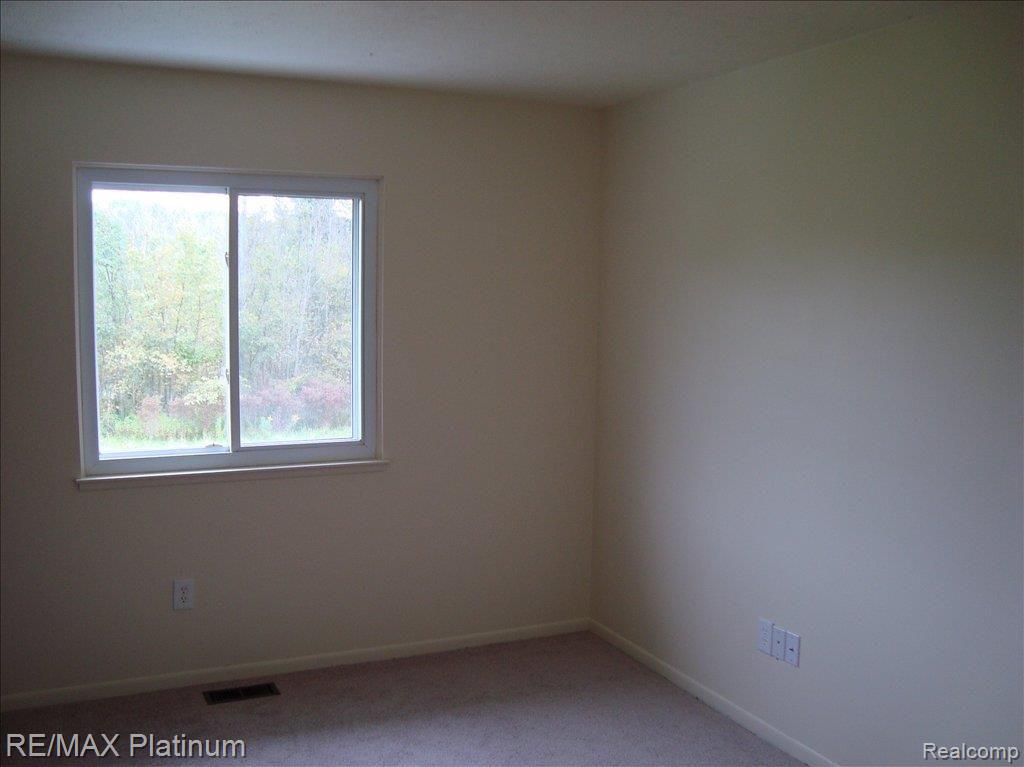6675 Dunn Road Howell, MI 48855 - Photo 4 of 11 Bedroom