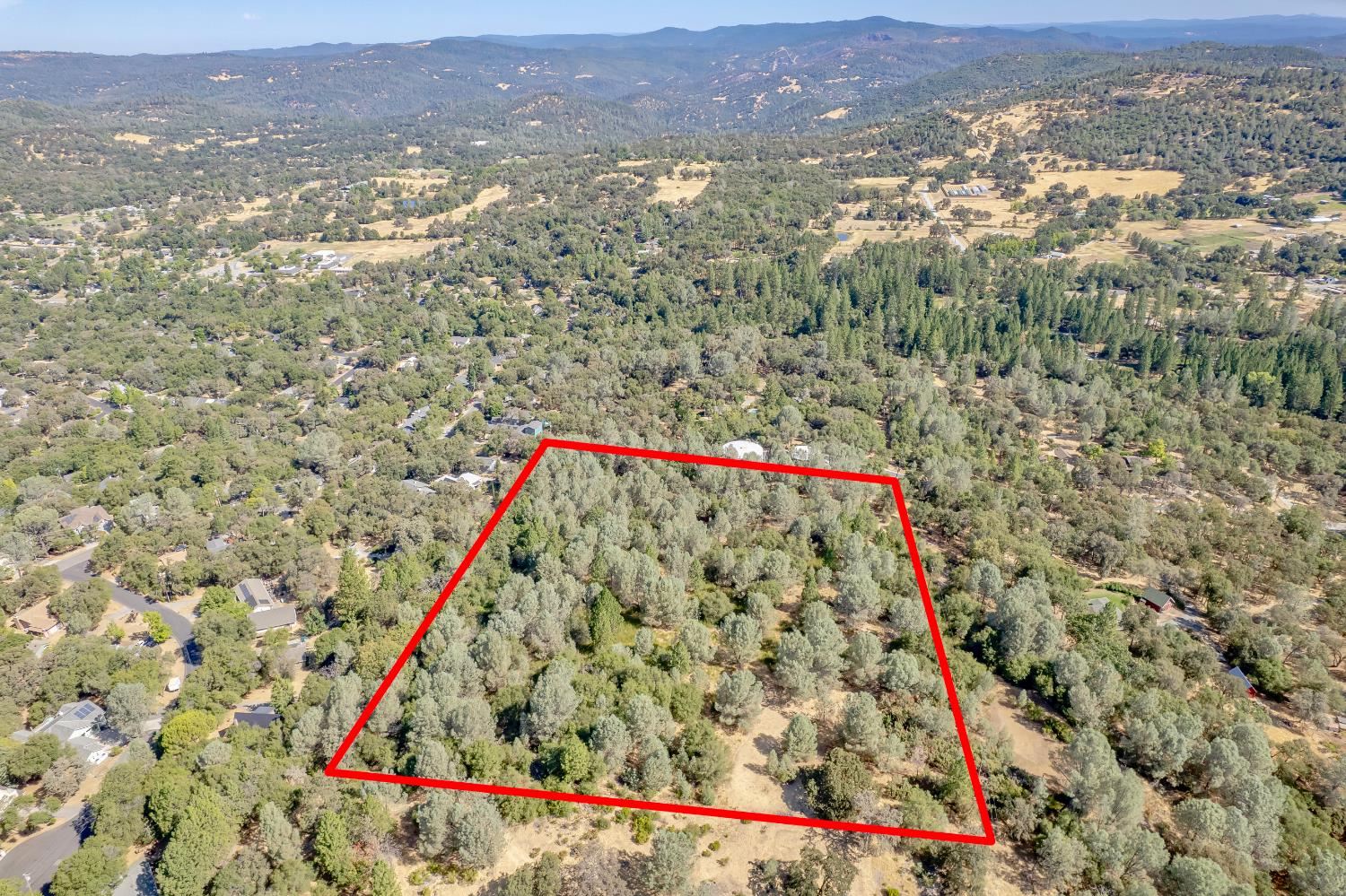 14331 Beitler Road Nevada City, CA 95959 - Photo 31 of 36 view of a city