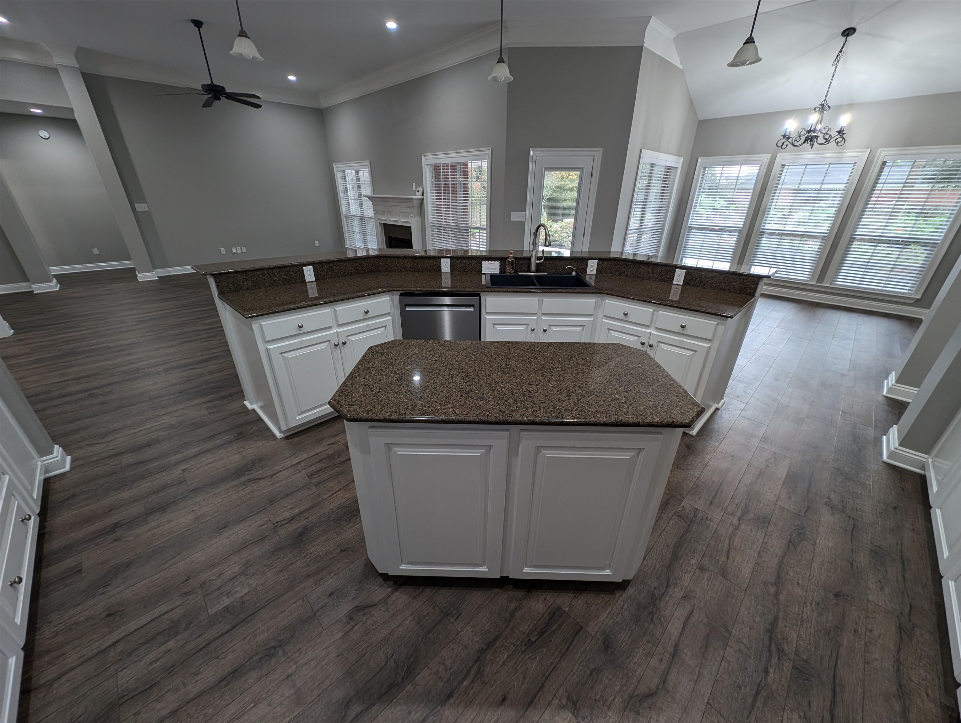 11623 Halcyon Loop Daphne, AL 36526 - Photo 25 of 90 Kitchen