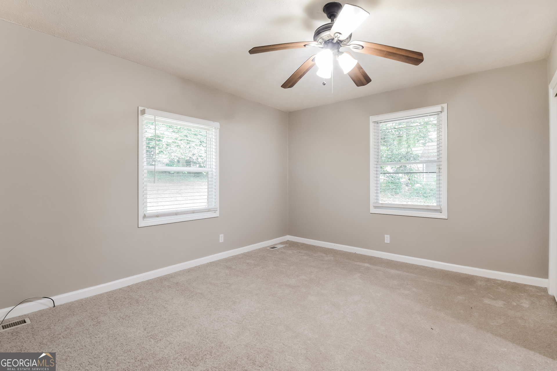 3911 Cornell Boulevard Southwest Atlanta, GA 30331 - Photo 7 of 16