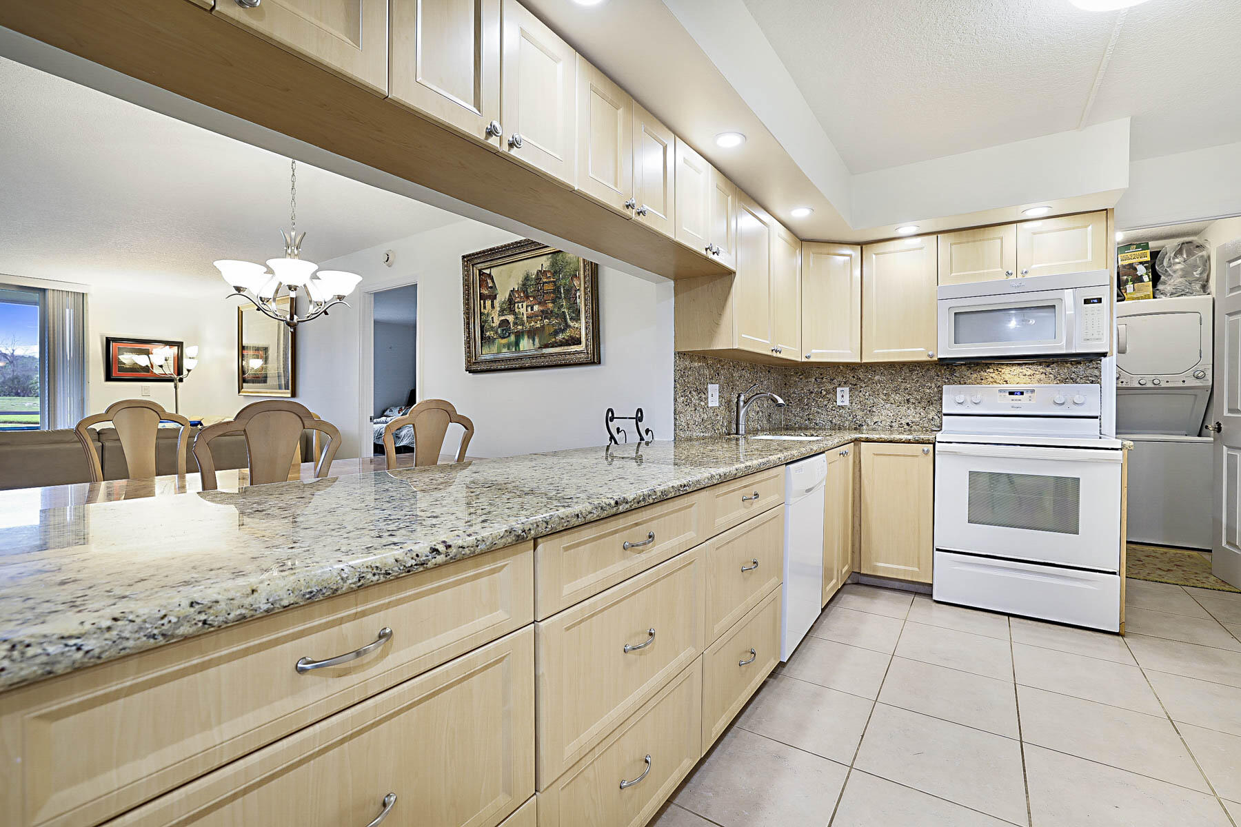 250 Northwest 67th Street, Unit 119 Boca Raton, FL 33487 - Photo 13 of 30 Kitchen