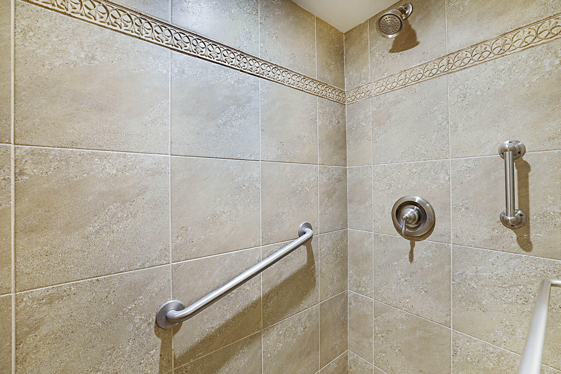 250 Northwest 67th Street, Unit 119 Boca Raton, FL 33487 - Photo 22 of 30 Master Bath