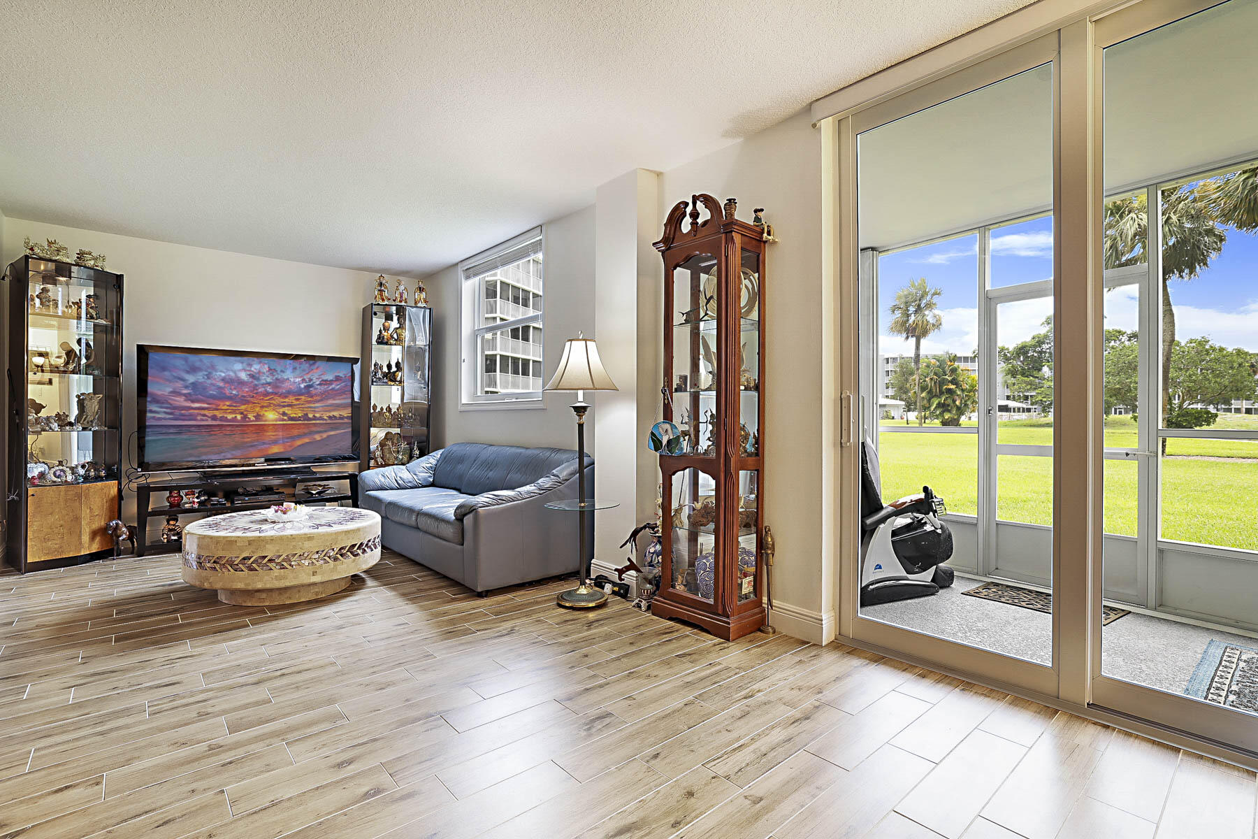 250 Northwest 67th Street, Unit 119 Boca Raton, FL 33487 - Photo 3 of 30 Den/Office